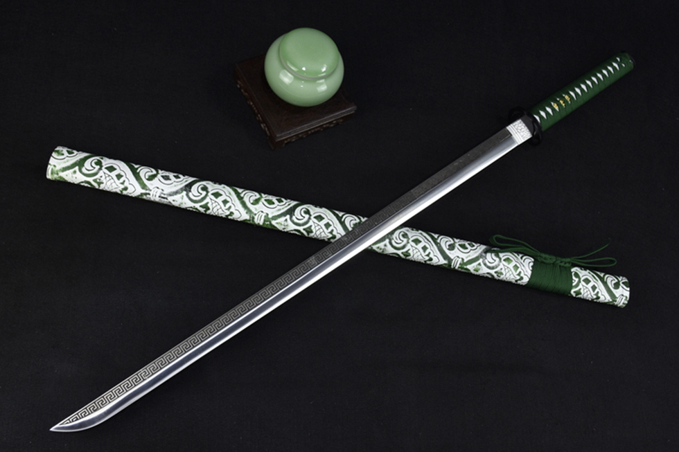 三色铜“青龙刀盘”武士刀（黑檀