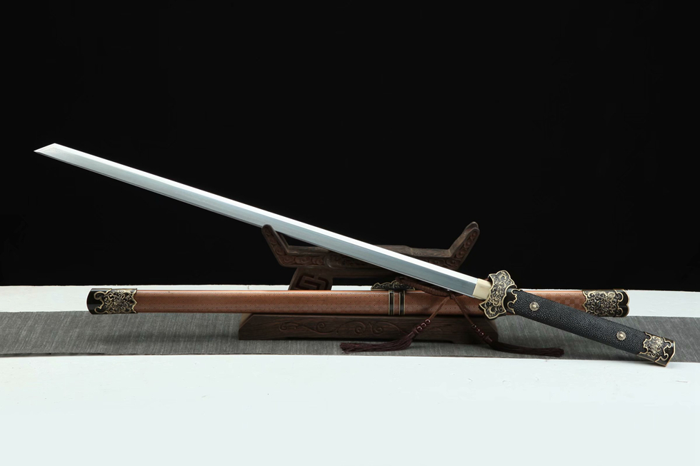 三色铜“青龙刀盘”武士刀（黑檀