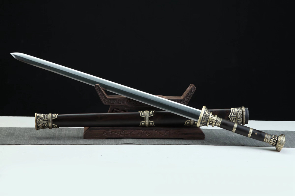 三色铜“青龙刀盘”武士刀（黑檀