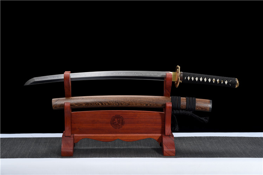 三色铜“青龙刀盘”武士刀（黑檀