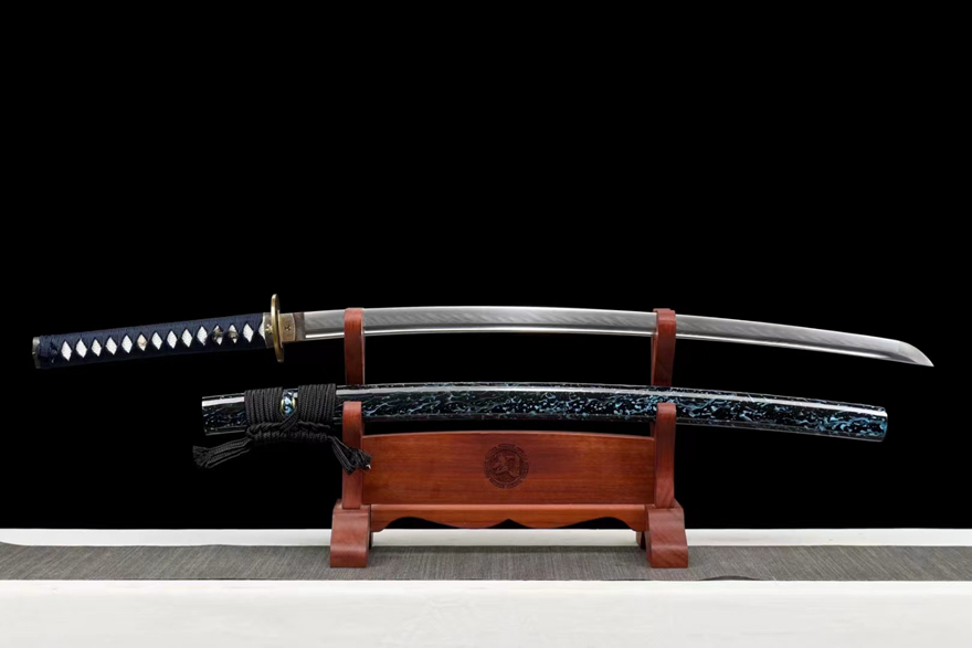 三色铜“青龙刀盘”武士刀（黑檀