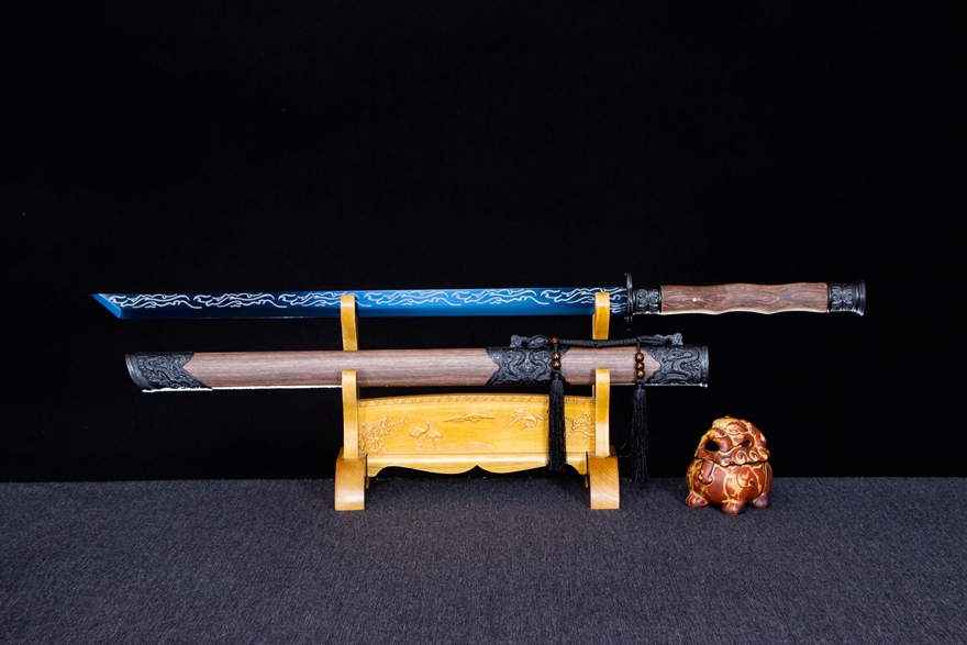 三色铜“青龙刀盘”武士刀（黑檀