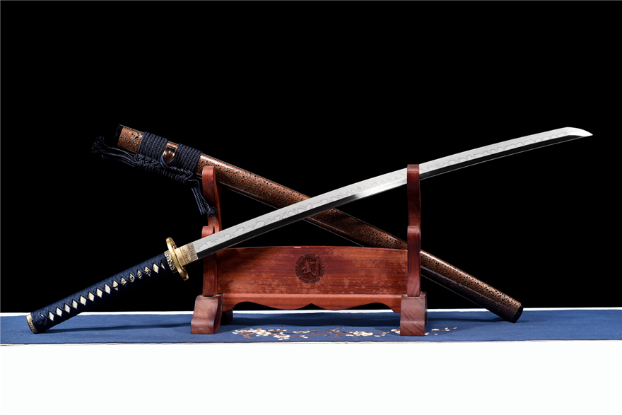 三色铜“青龙刀盘”武士刀（黑檀