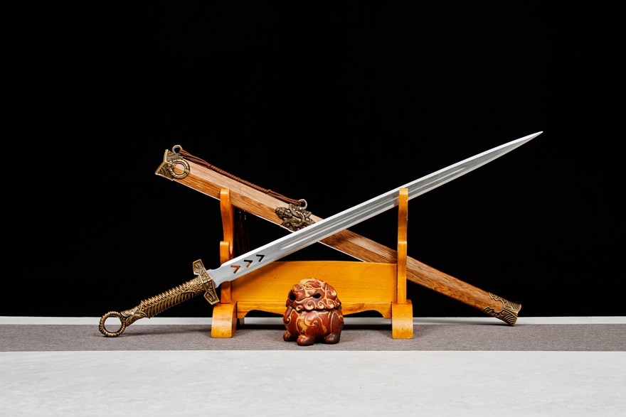 三色铜“青龙刀盘”武士刀（黑檀